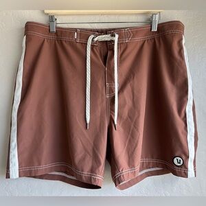 Vuori Puerto Men’s Boardshorts Chestnut/Brown Inseam 6” - Size 38